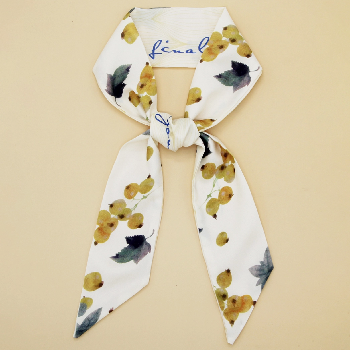 Creamy Orchard Delight Twilly Scarf- Doble View